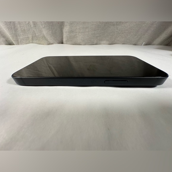 SOLD - iPhone 13 Mini Midnight 256GB Unlocked - Picture 4 of 7
